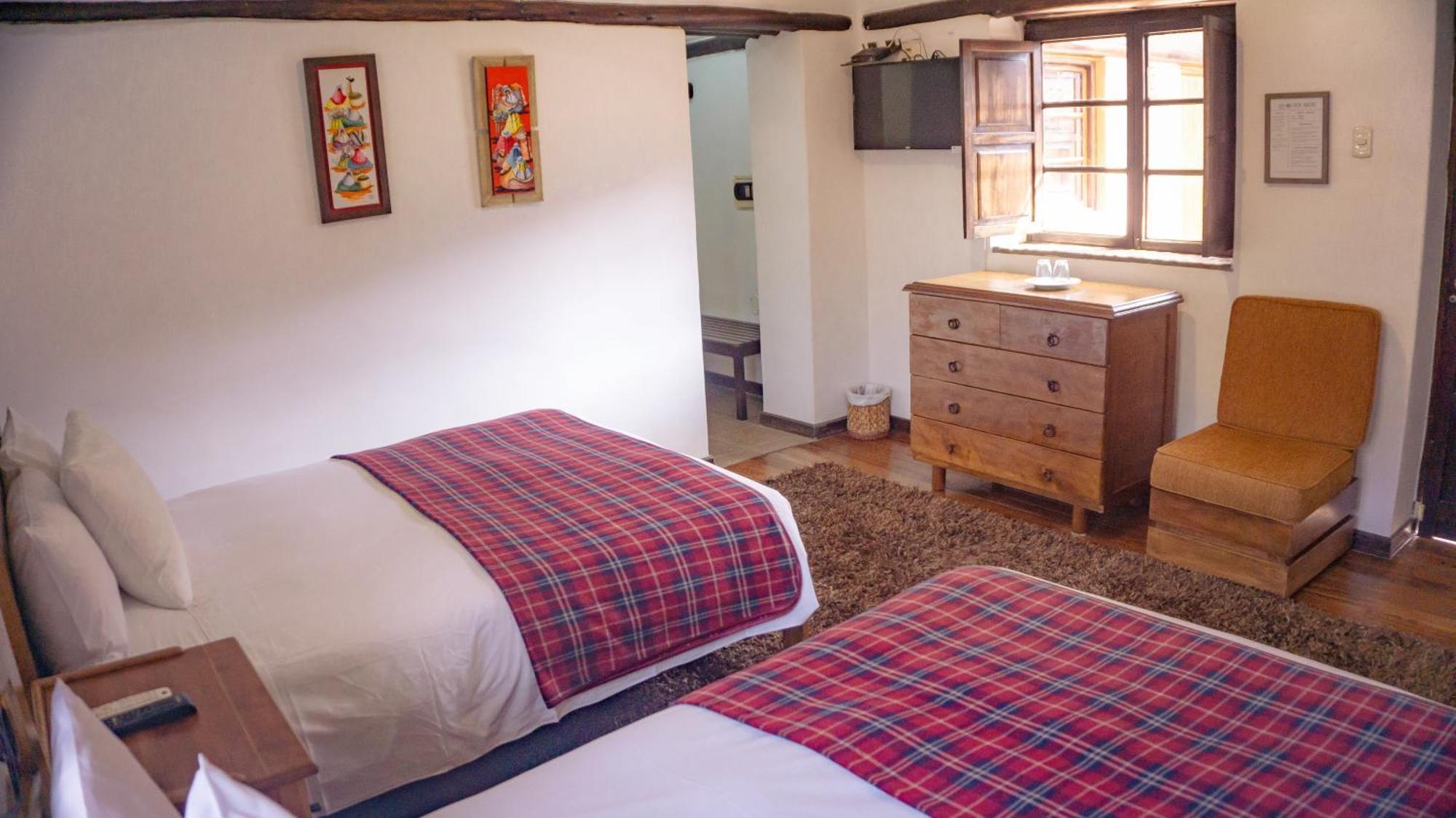 Lizzy Wasi Urubamba Hotel Екстериор снимка