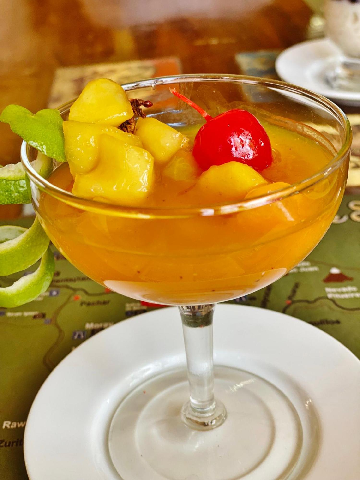 Lizzy Wasi Urubamba Hotel Екстериор снимка